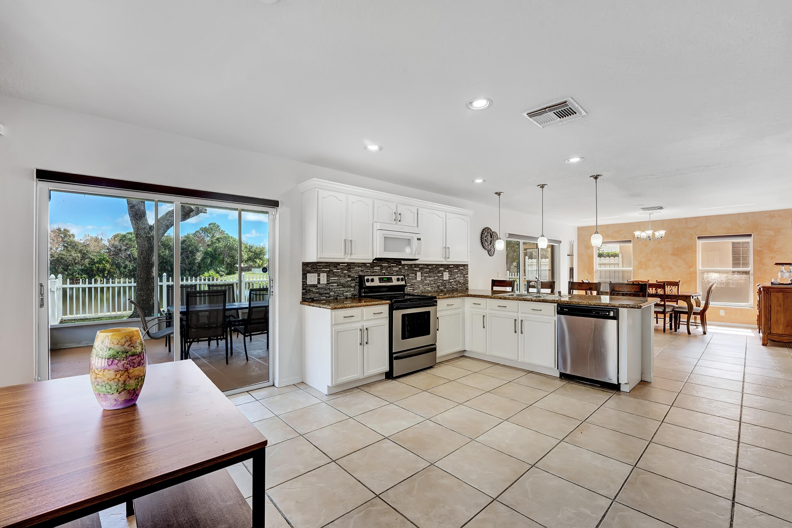 1016 Fosters Mill Road Boynton Beach, FL 33436 - Photo 8 of 36 DSC08686