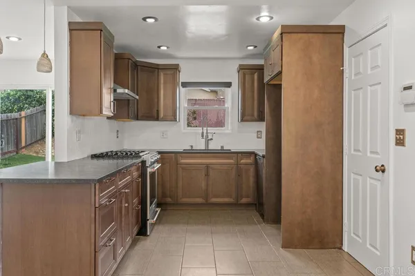 $775,000 | 7112 Skyline Drive, San Diego, CA 92114