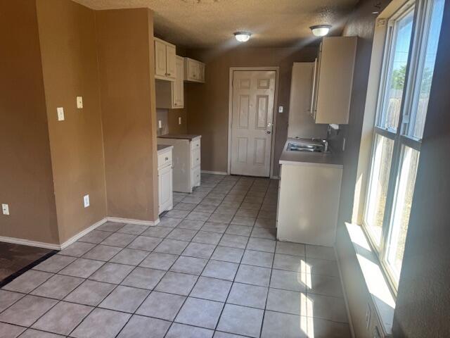 817 Ute Avenue Lubbock, TX 79403 - Photo 3 of 15 IMG_0088