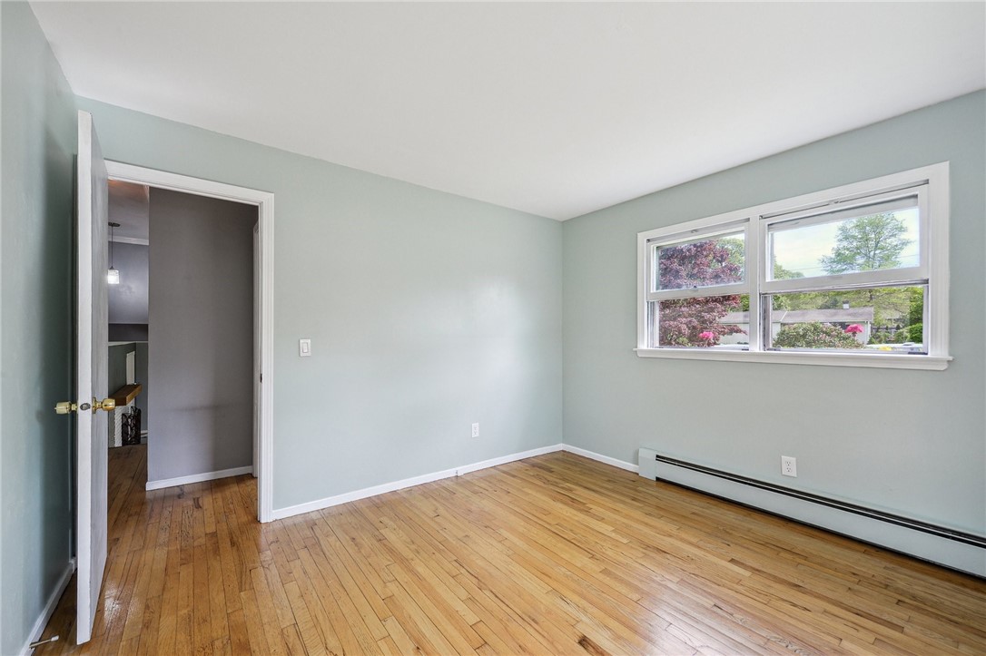 20 Castle Way Westerly, RI 02891 - Photo 16 of 25