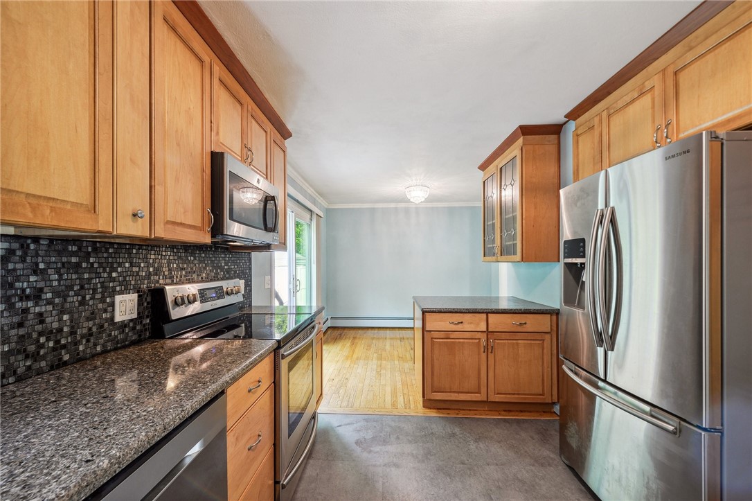 20 Castle Way Westerly, RI 02891 - Photo 10 of 25