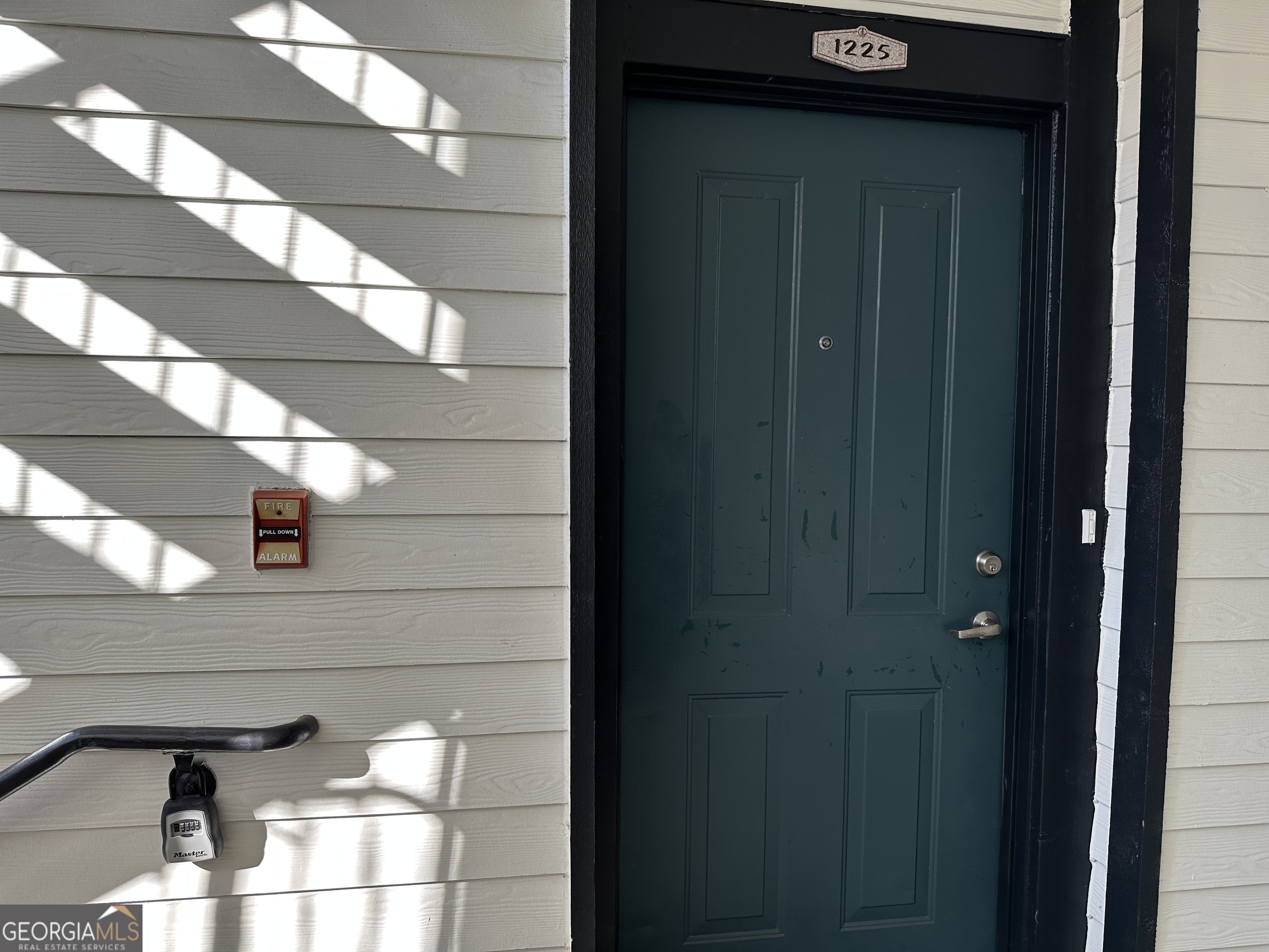 211 North Avenue Athens, GA 30601 - Photo 18 of 18 a view of entryway