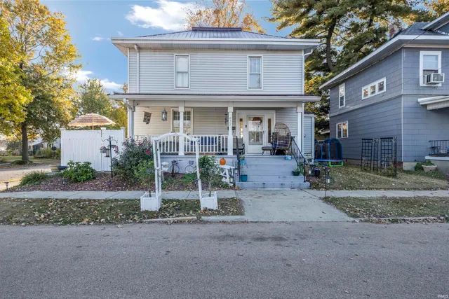 $169,900 | 827 Shelby Street, Vincennes, IN 47591