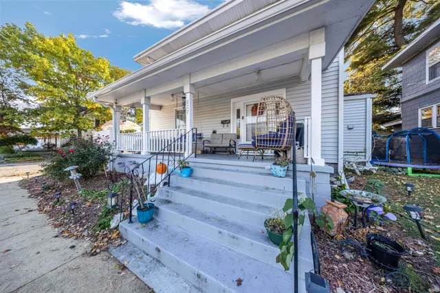 $169,900 | 827 Shelby Street, Vincennes, IN 47591