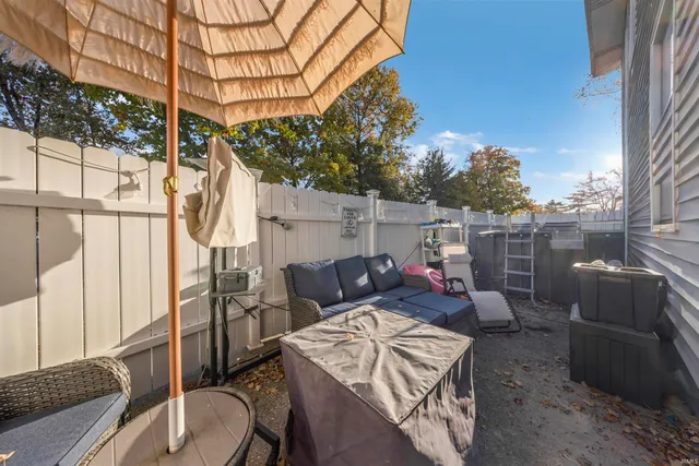 $169,900 | 827 Shelby Street, Vincennes, IN 47591