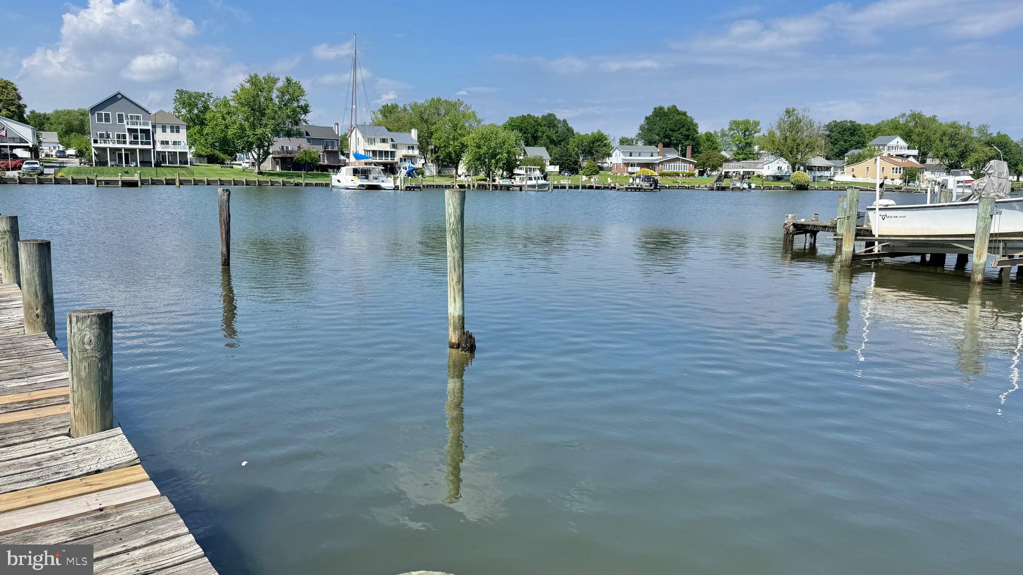 7226 Waldman Avenue Sparrows Point, MD 21219 - Photo 5 of 25