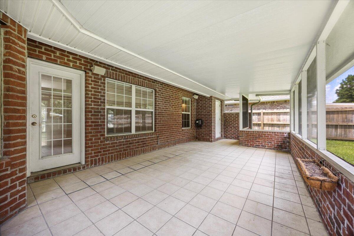 1764 Shellfish Drive Navarre, FL 32566 - Photo 24 of 40 Gallery Image 24