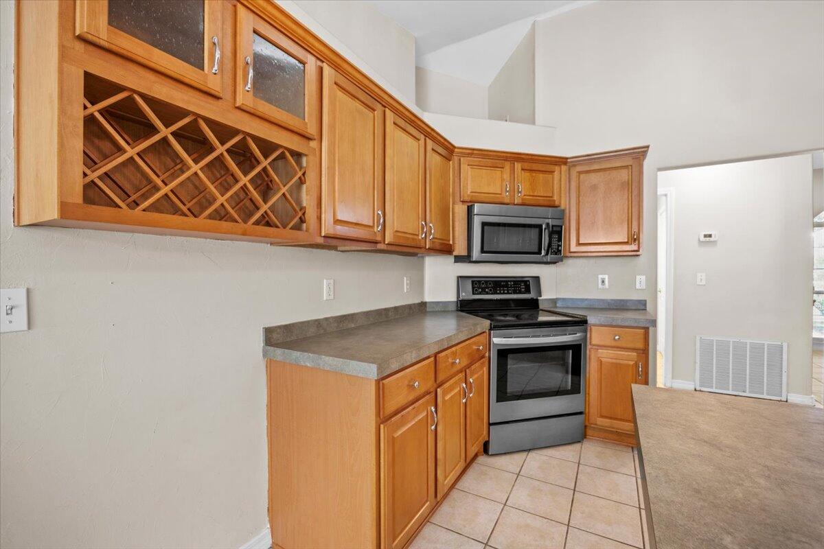 1764 Shellfish Drive Navarre, FL 32566 - Photo 10 of 40 Gallery Image 10