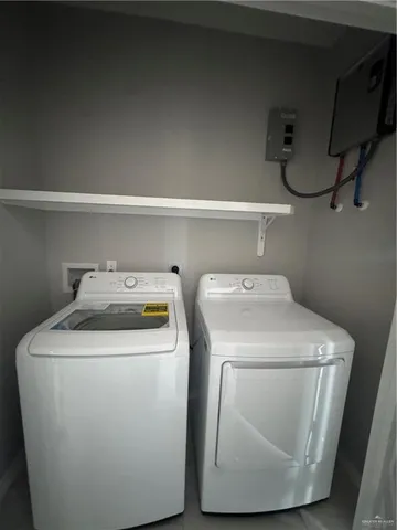 $1,400 | 2109 Elsham Avenue, Unit 4, Edinburg, TX 78539