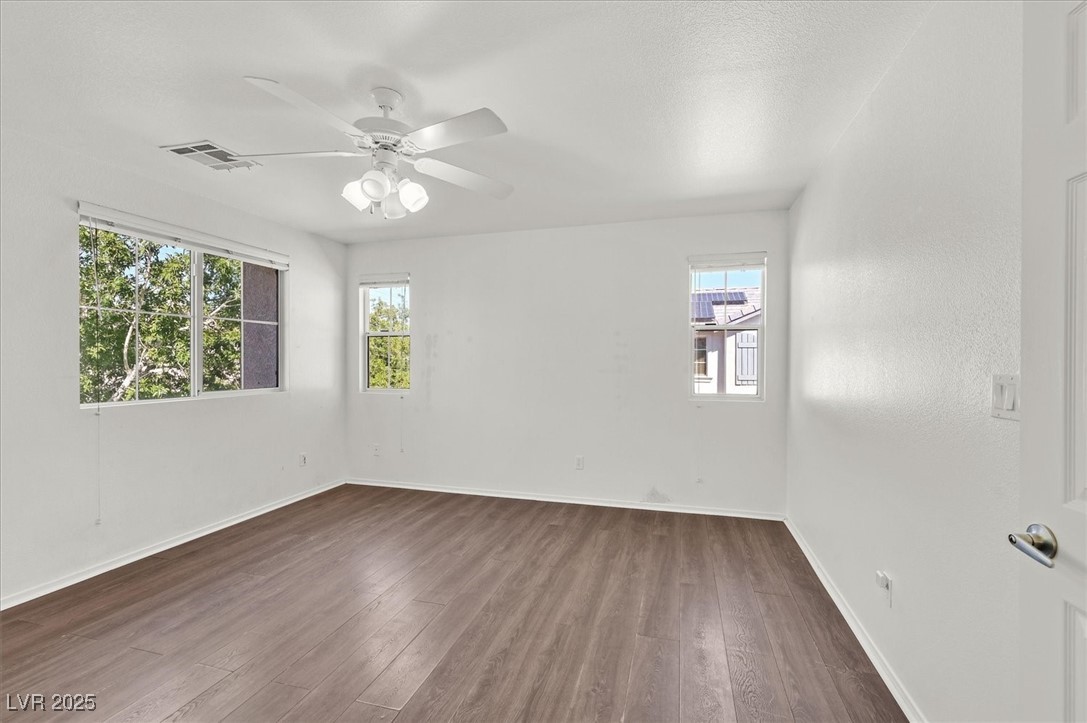 1231 Appaloosa Hills Avenue North Las Vegas, NV 89081 - Photo 14 of 26