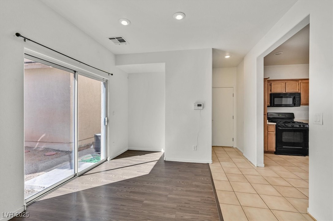 1231 Appaloosa Hills Avenue North Las Vegas, NV 89081 - Photo 7 of 26