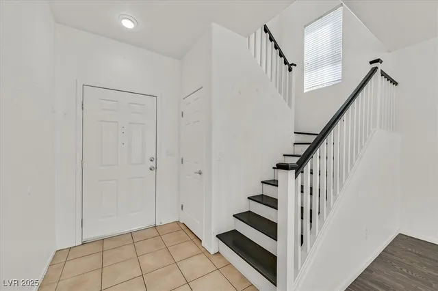 $1,800 | 1231 Appaloosa Hills Avenue, North Las Vegas, NV 89081