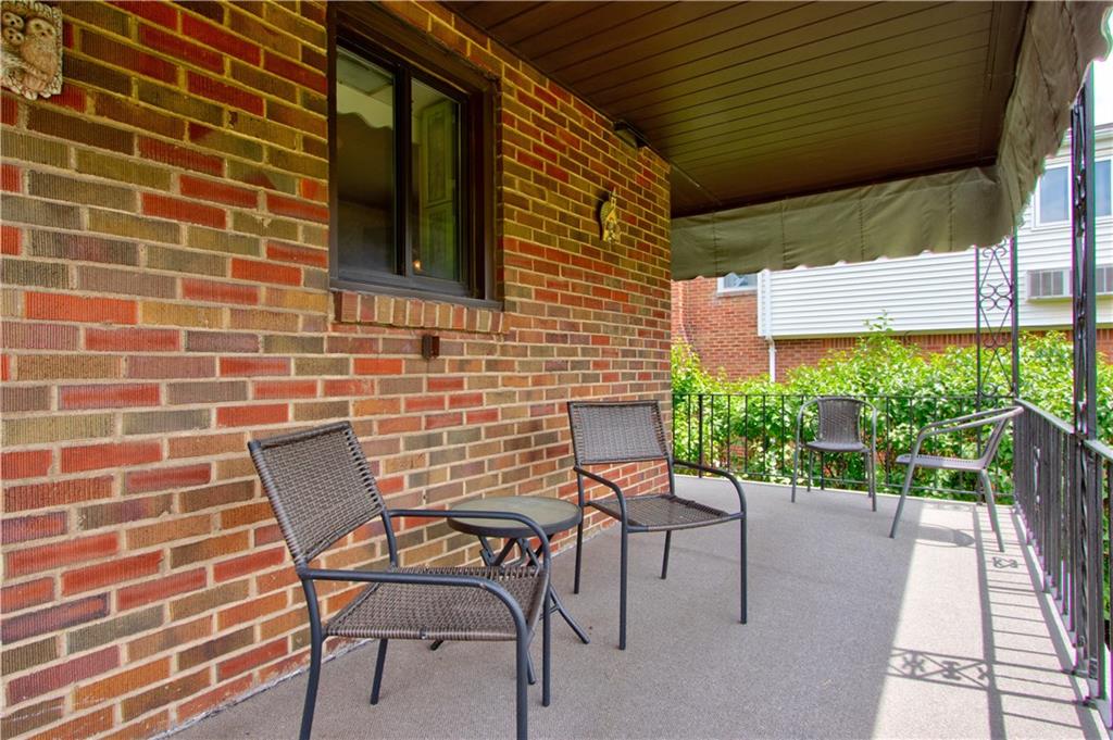 2041 Sunnydale Road Pittsburgh, PA 15243 - Photo 21 of 25 Gallery Image 21