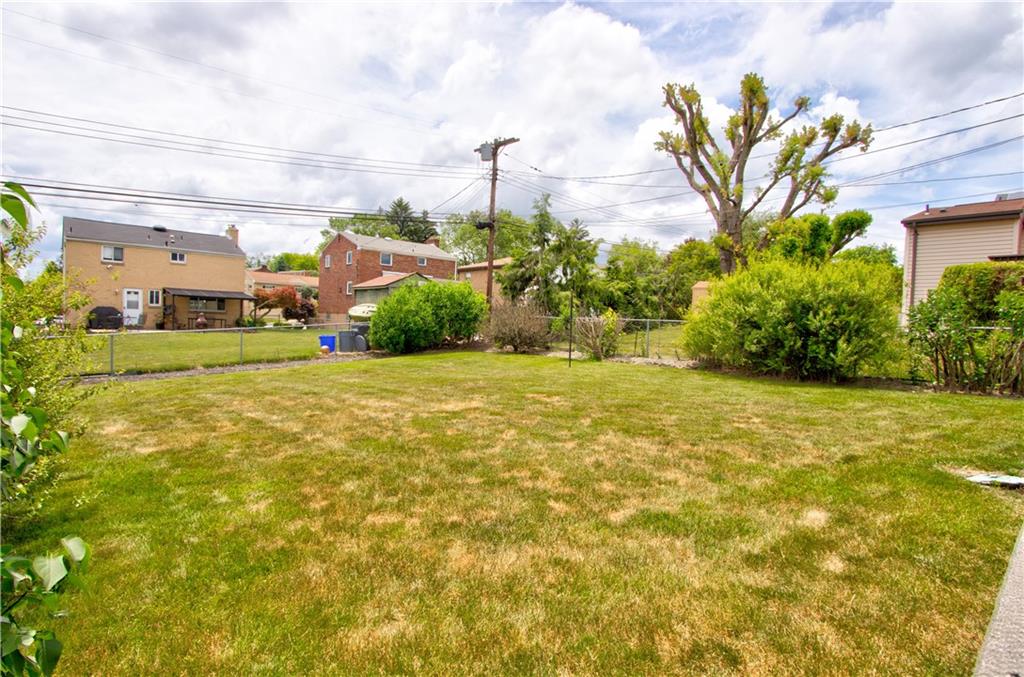 2041 Sunnydale Road Pittsburgh, PA 15243 - Photo 22 of 25 Gallery Image 22