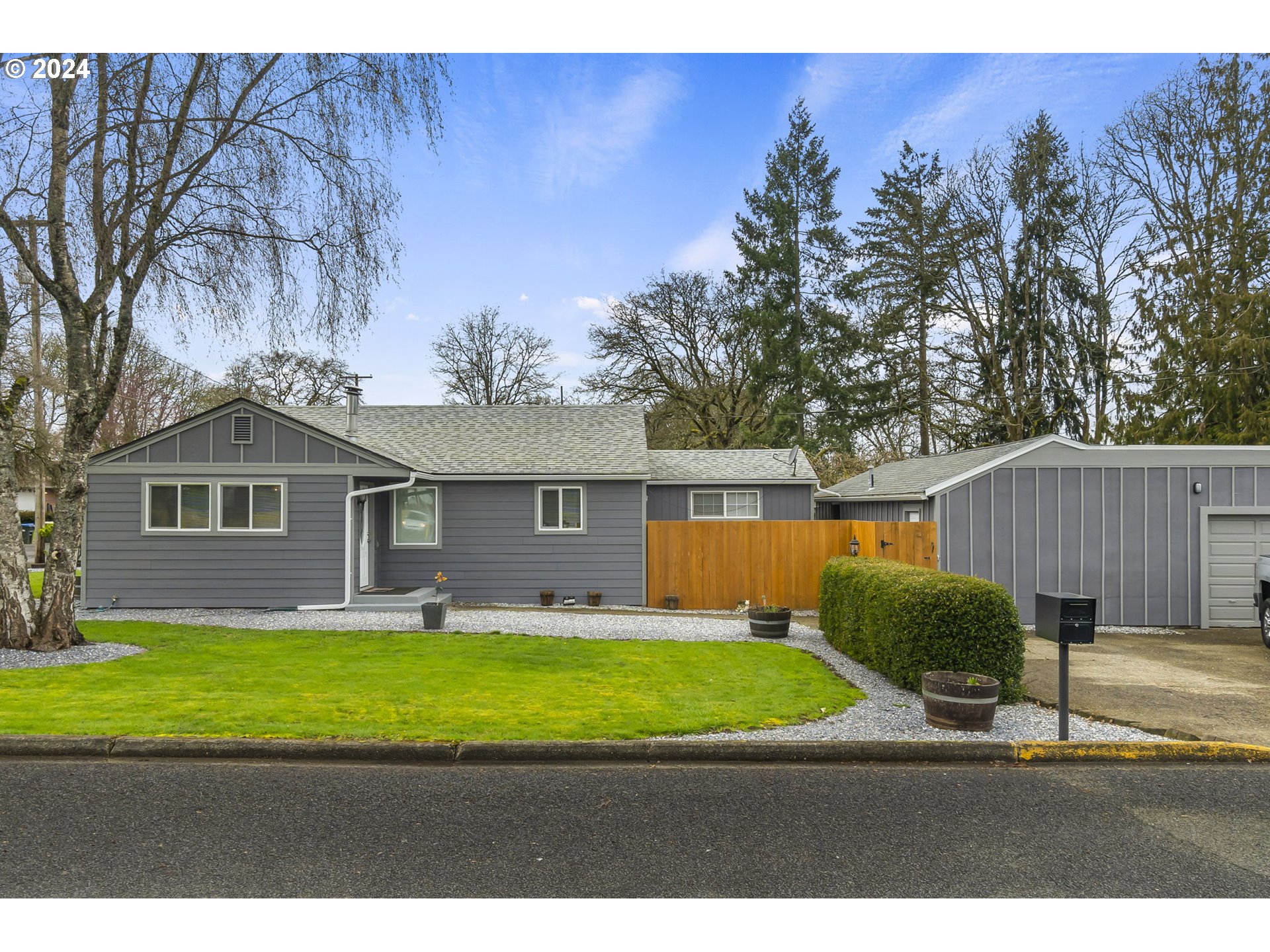 585 Southwest 16th Street Chehalis, WA 98532 - Photo 1 of 32 Gallery Image 1
