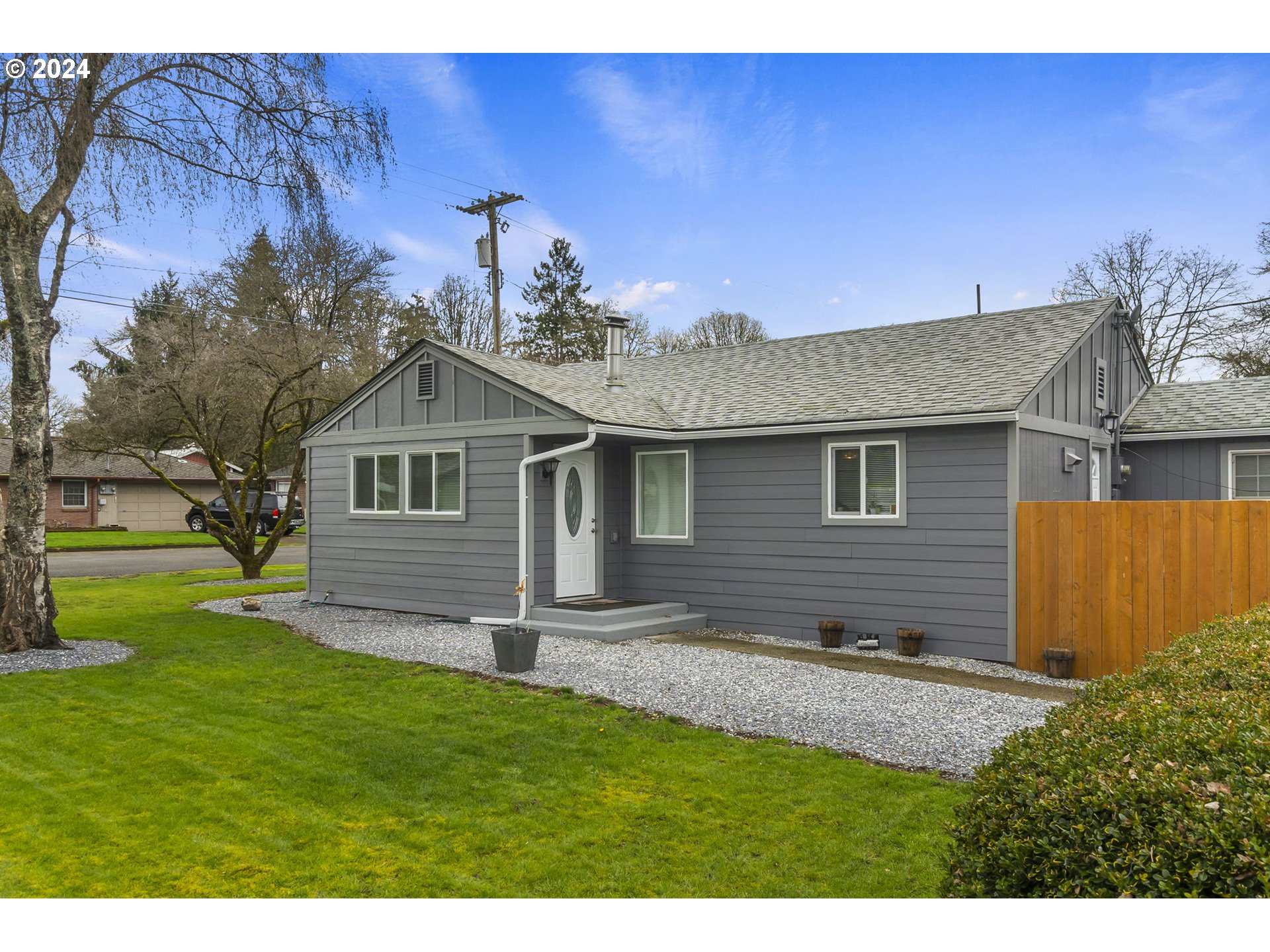 585 Southwest 16th Street Chehalis, WA 98532 - Photo 3 of 32 Gallery Image 3