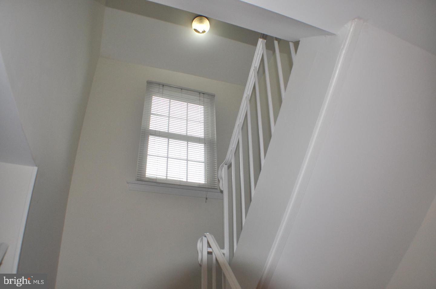 14613 Tynewick Terrace, Unit 61461 Silver Spring, MD 20906 - Photo 4 of 30