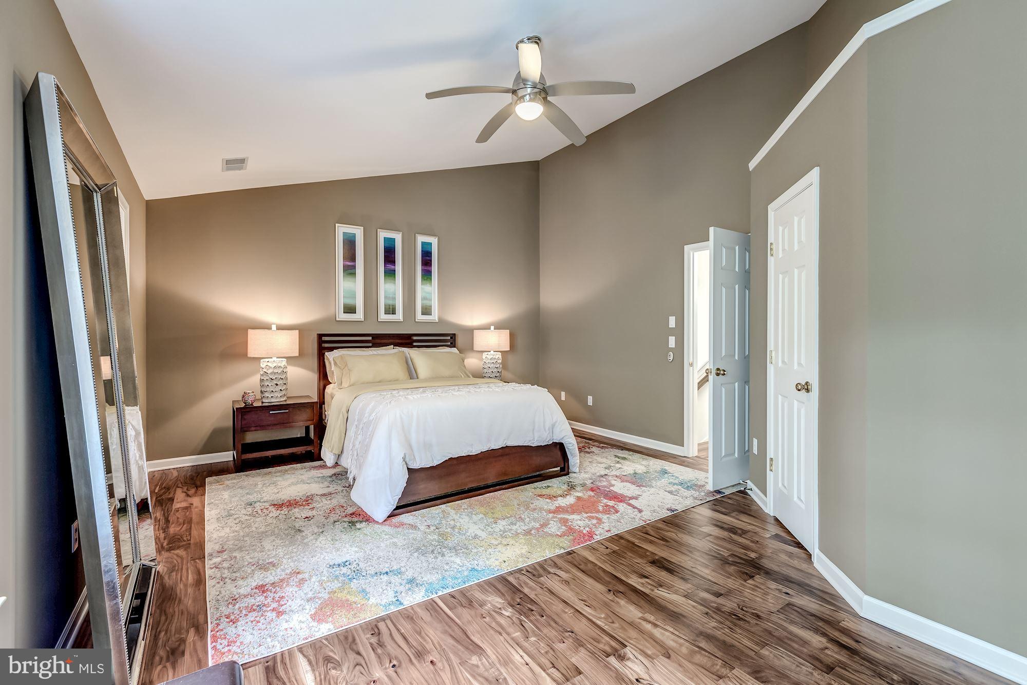 1205 Wild Hawthorn Way Reston, VA 20194 - Photo 31 of 53 Hardwoods and Vaulted Ceiling enhance the MBR