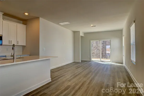 $1,975 | 5037 Poplin Valley, Unit 382, Cherryville, NC 28021