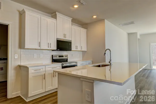 $1,975 | 5037 Poplin Valley, Unit 382, Cherryville, NC 28021