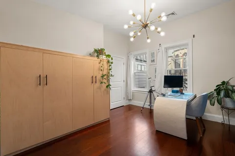 $1,290,000 | 133 I Street, Unit 3, Boston, MA 02127