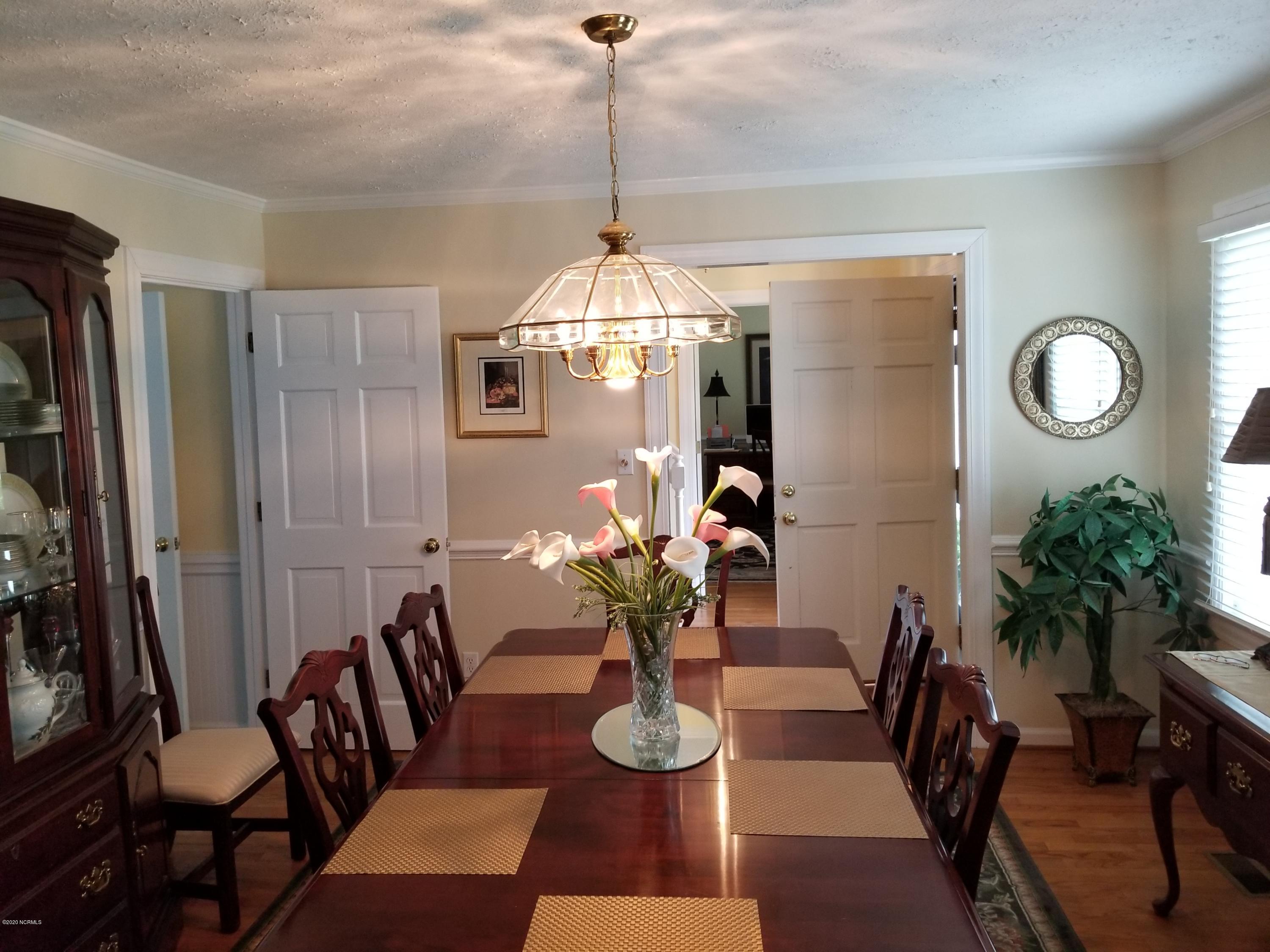 1912 Stanton Road Kinston, NC 28504 - Photo 3 of 10 20200419_161237