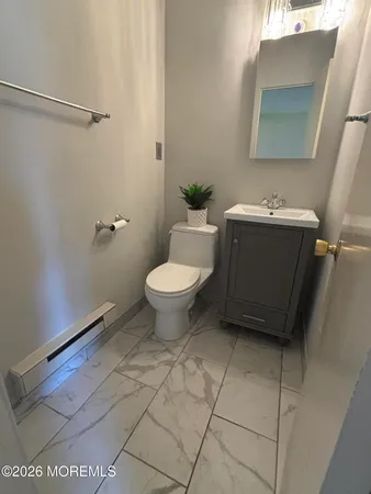 $269,000 | 18 Pine Cluster Circle, Unit D, Manalapan, NJ 07726