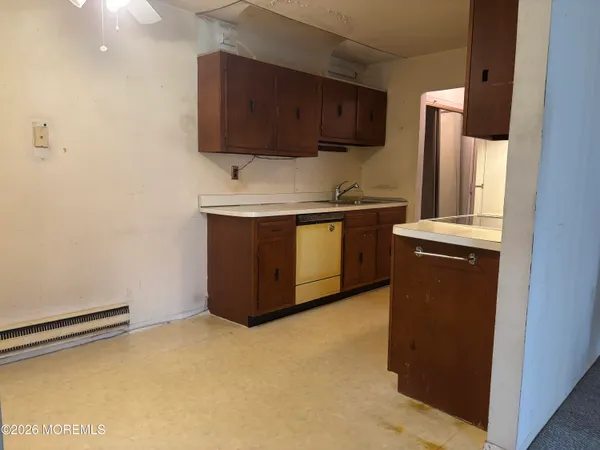 $269,000 | 18 Pine Cluster Circle, Unit D, Manalapan, NJ 07726