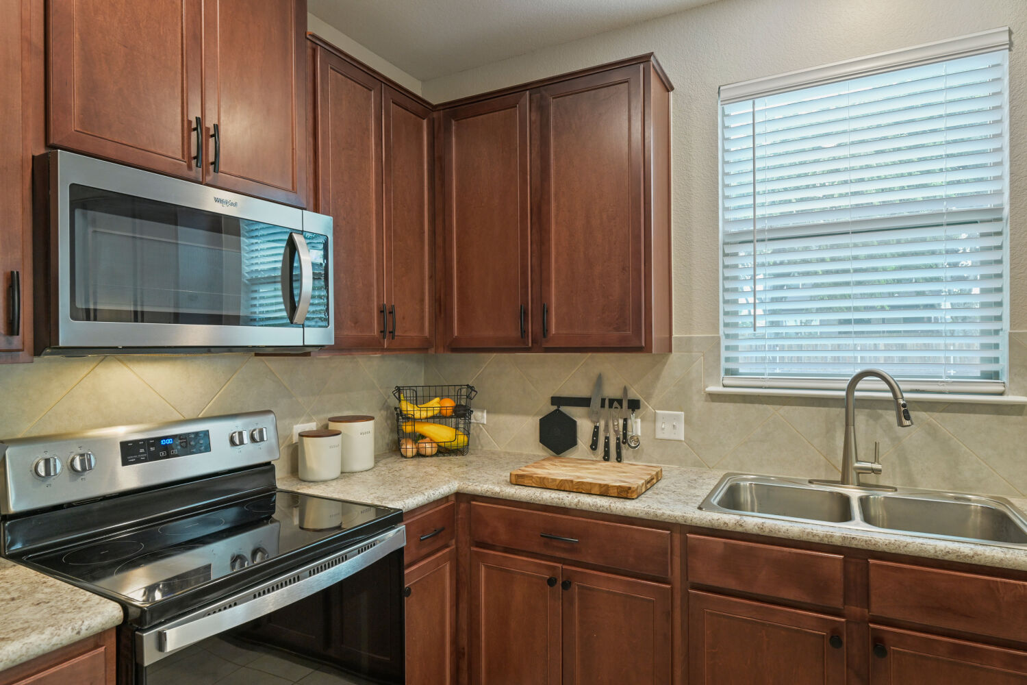 175 Gustaf Trail Kyle, TX 78640 - Photo 13 of 28 Kitchen