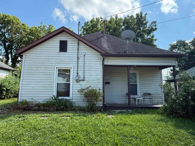 $189,900 | 405 West Hillside Drive, Bloomington, IN 47403