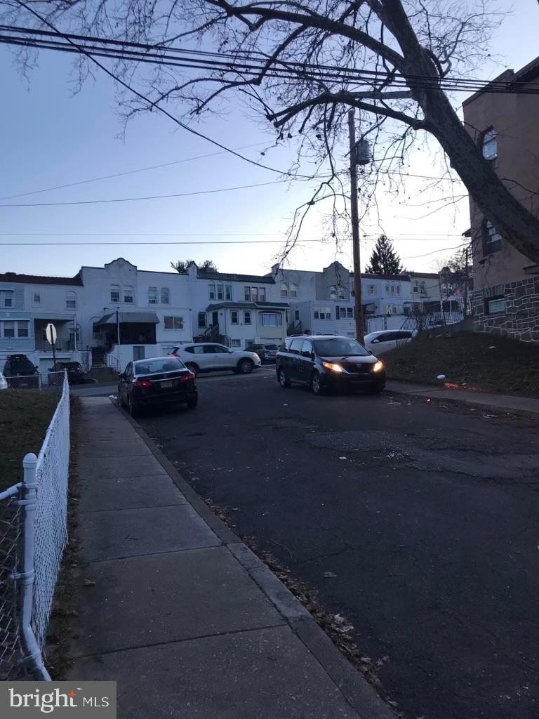 6961 Guilford Road Upper Darby, PA 19082 - Photo 11 of 33