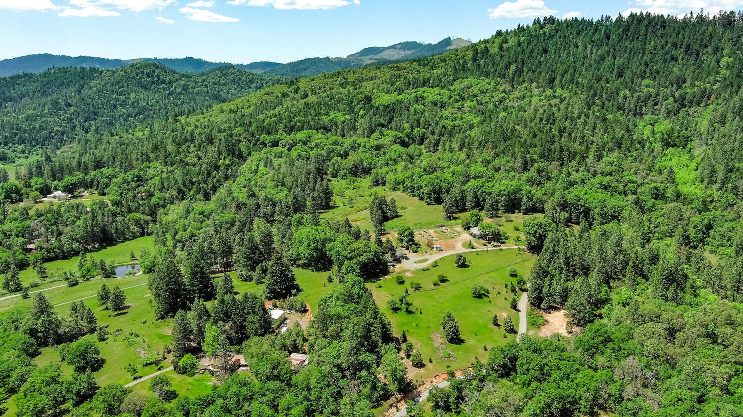 5916 Tunnel Loop Road Grants Pass, OR 97526 - Photo 40 of 65 13_Apex_TL_13_mls