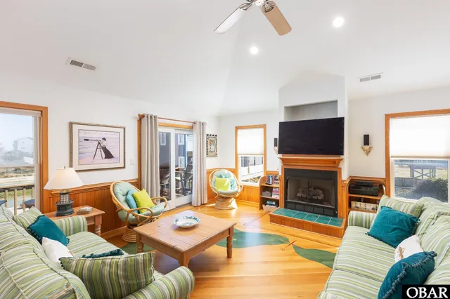 $1,359,000 | 8820 South Old Oregon Inlet Road, Nags Head, NC 27959