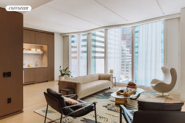 $1,595,000 | 100 East 53rd Street, Unit 14B | Midtown East