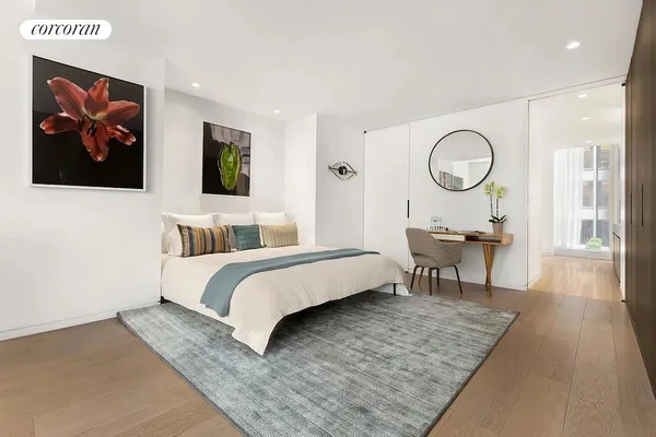 $1,595,000 | 100 East 53rd Street, Unit 14B | Midtown East