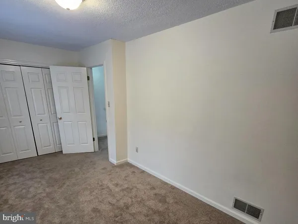 $1,850 | 85 Leatherman Drive, Falling Waters, WV 25419