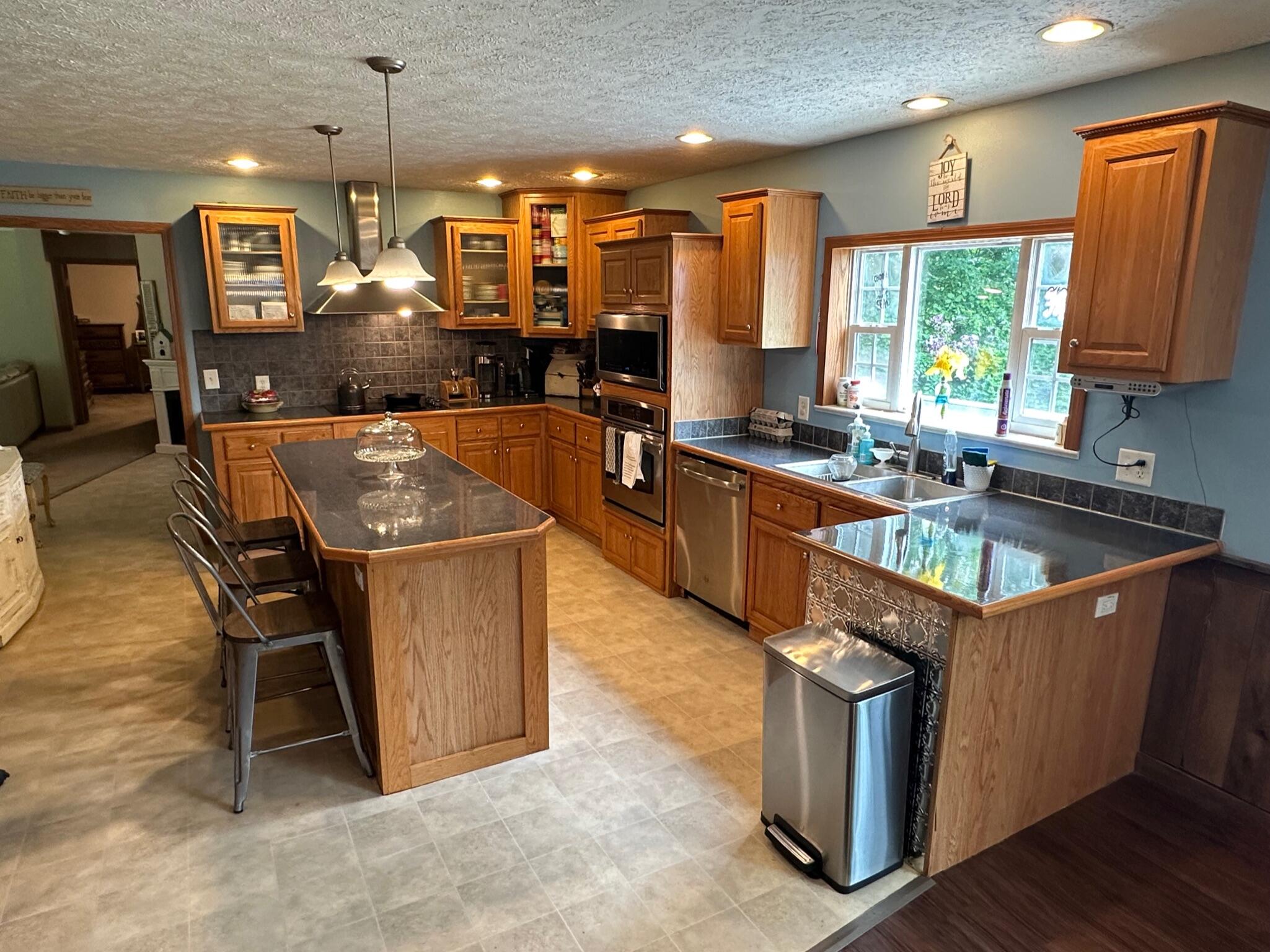 56974 North Burr Oak Road Colon, MI 49040 - Photo 6 of 35 IMG_4303
