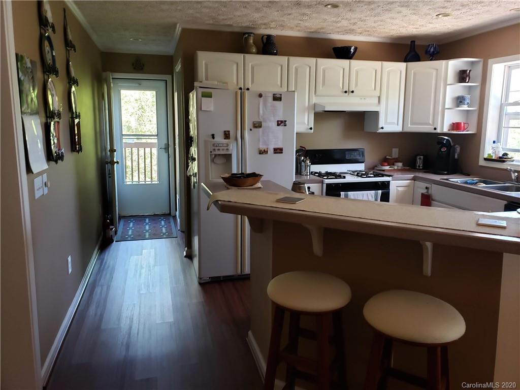 51 Southern View Road Sylva, NC 28779 - Photo 8 of 33 Gallery Image 8