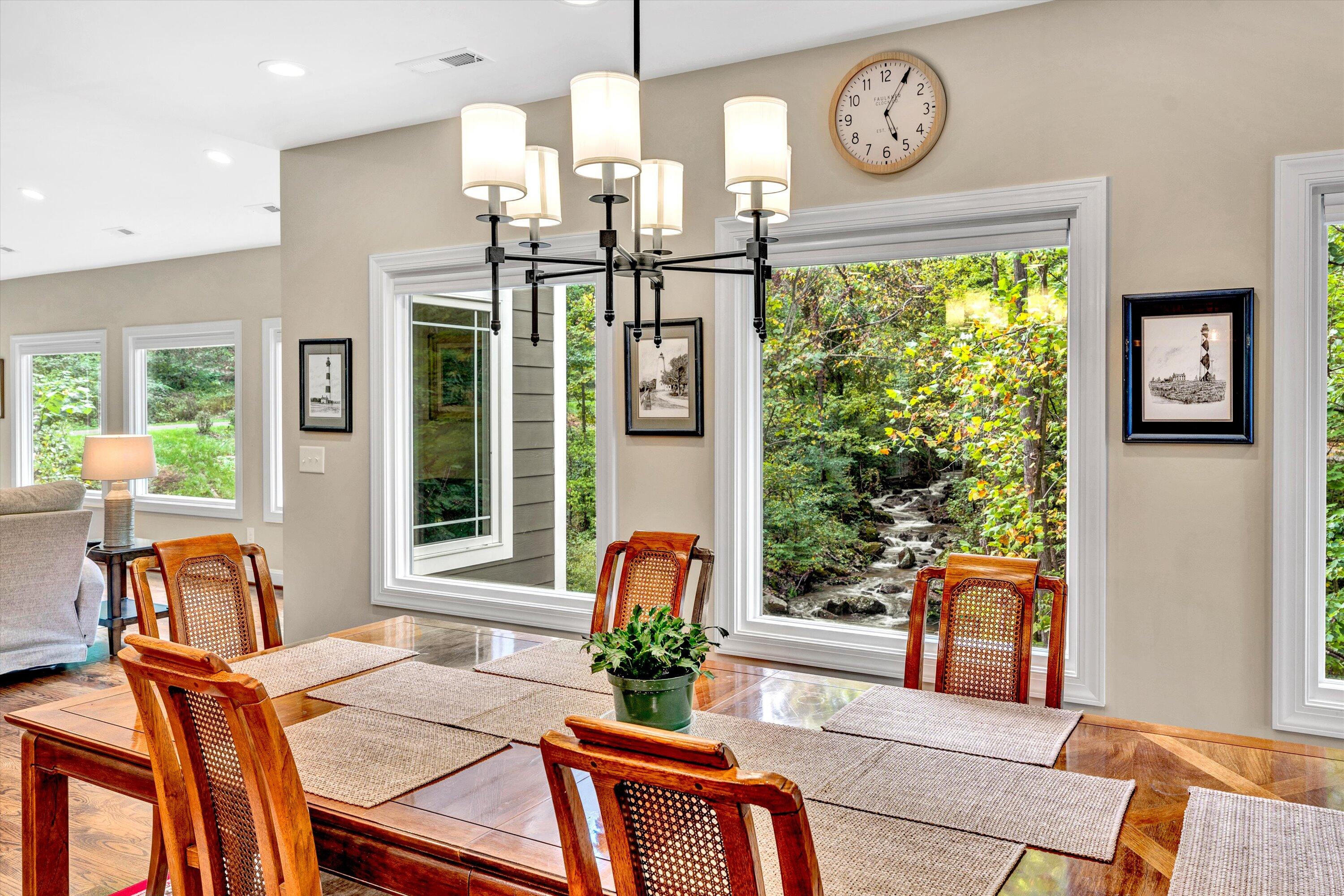 6932 Poage Valley Rd Extension Roanoke, VA 24018 - Photo 16 of 66 16-100220240122