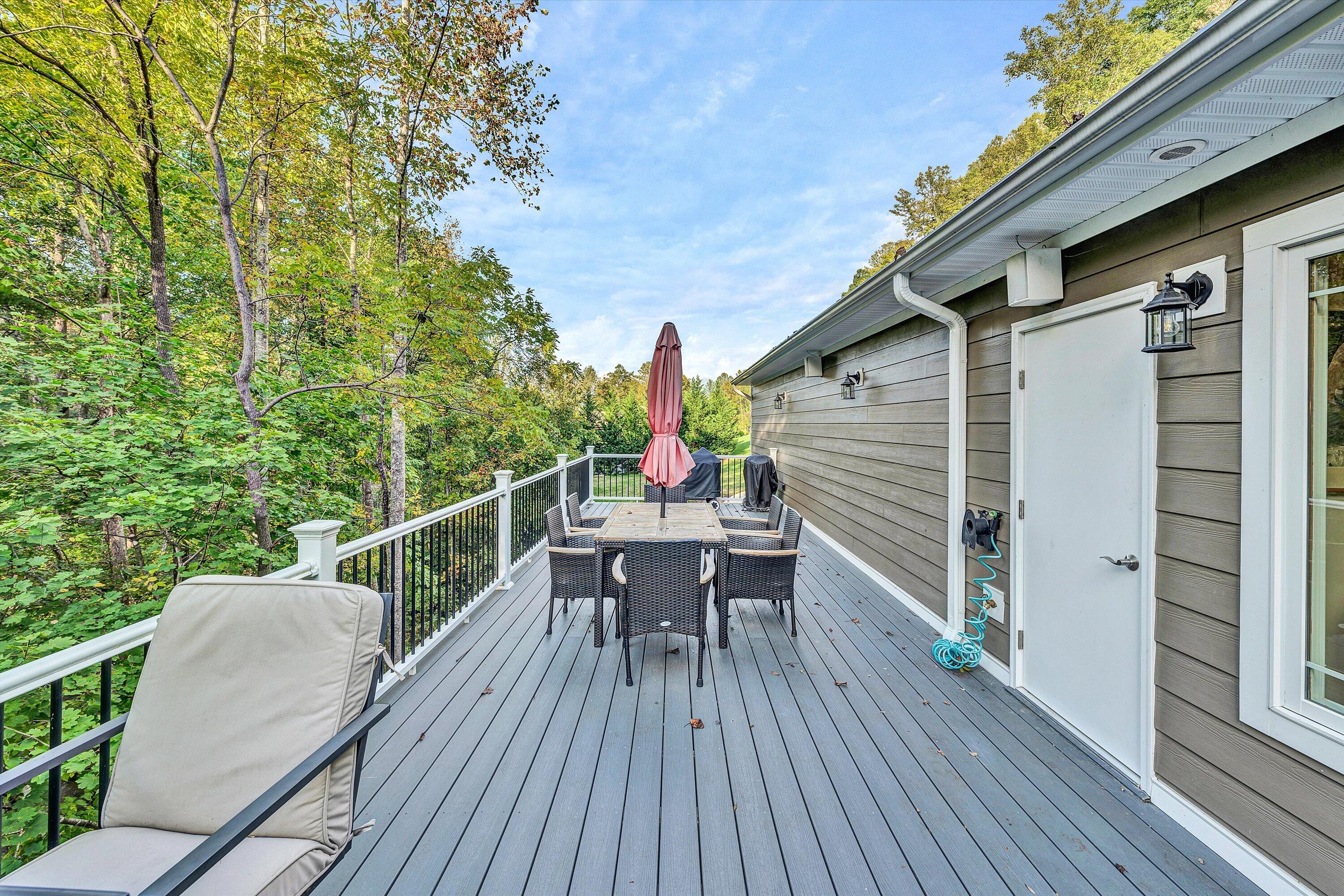 6932 Poage Valley Rd Extension Roanoke, VA 24018 - Photo 22 of 66 27-100220240135