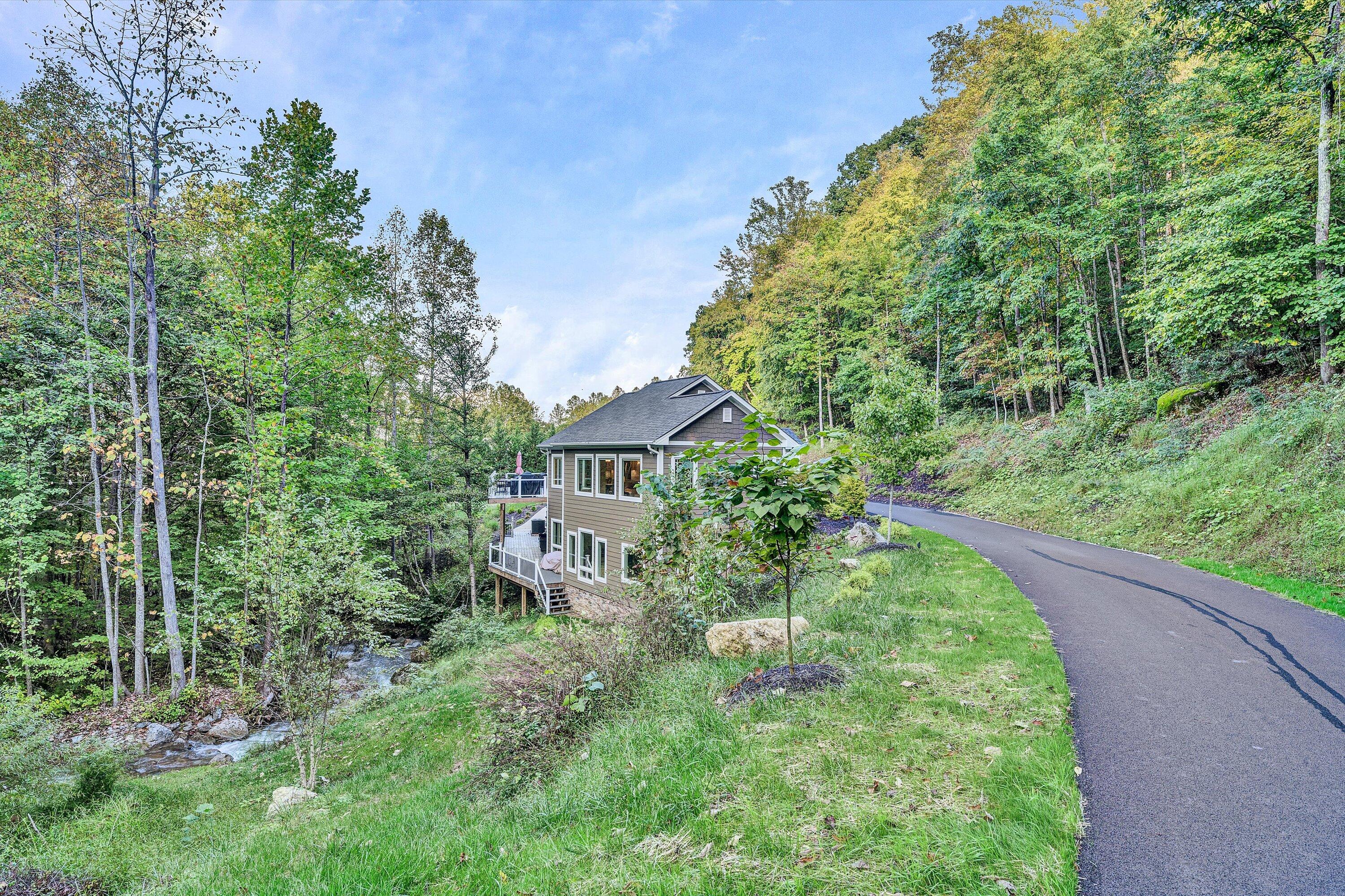 6932 Poage Valley Rd Extension Roanoke, VA 24018 - Photo 56 of 66 57-100220240176