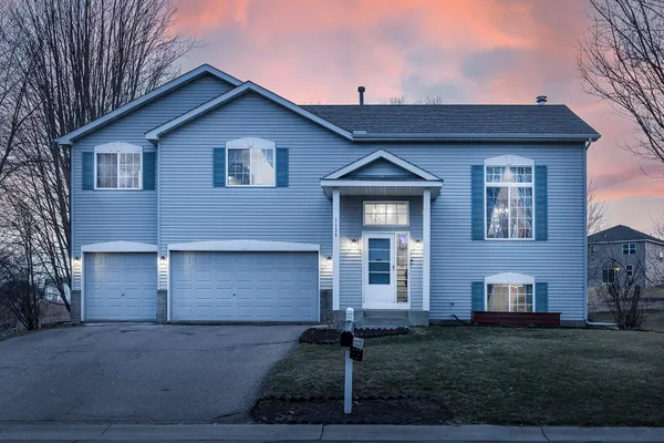 $365,000 | 1137 Kinder Drive, Waconia, MN 55387