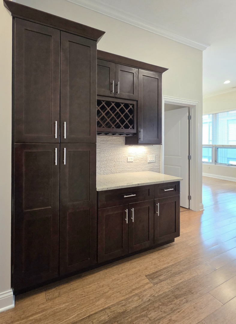 4 North Aberdeen Street, Unit 403 Chicago, IL 60607 - Photo 7 of 23