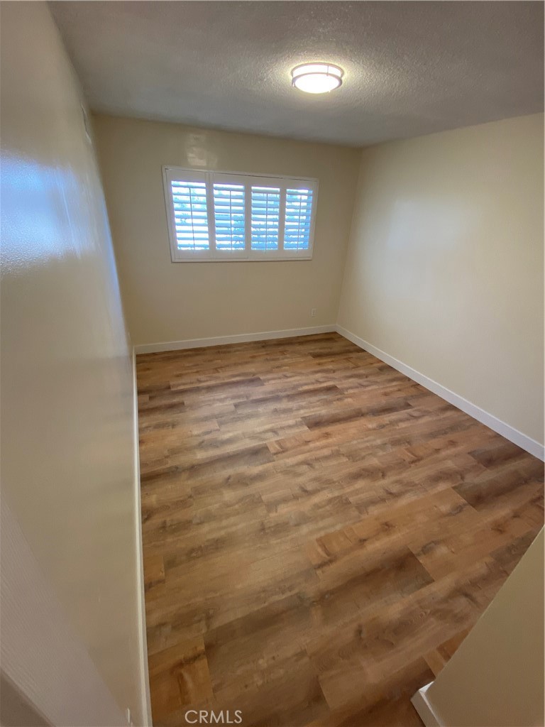 9813 Rhea Avenue Northridge, CA 91324 - Photo 15 of 21