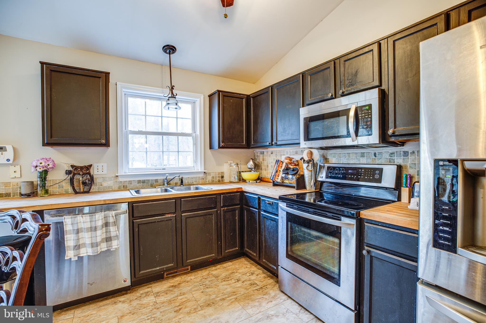 1097 Branch Road Ruther Glen, VA 22546 - Photo 9 of 30 Kitchen