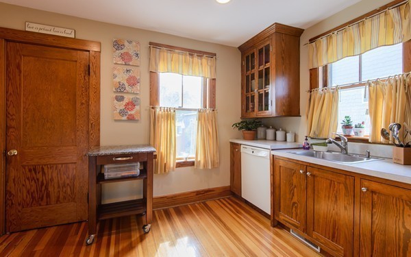 17 Larchmont Road Salem, MA 01970 - Photo 16 of 29 Gallery Image 16