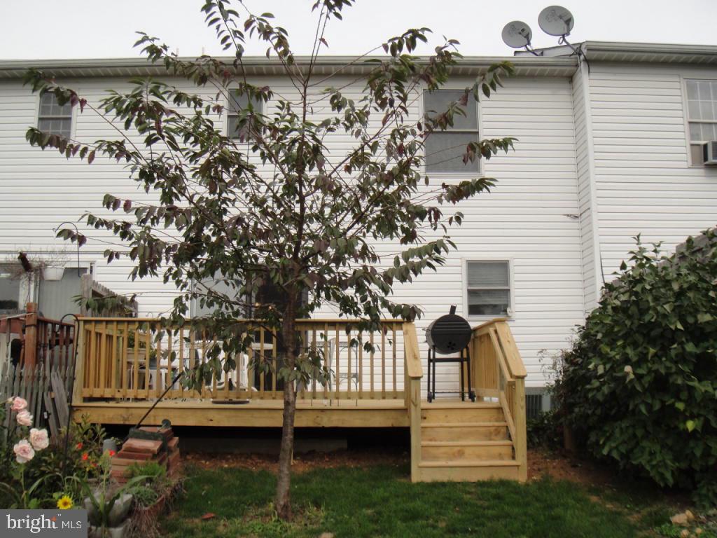 422 Groffdale Road Quarryville, PA 17566 - Photo 4 of 11 Gallery Image 4