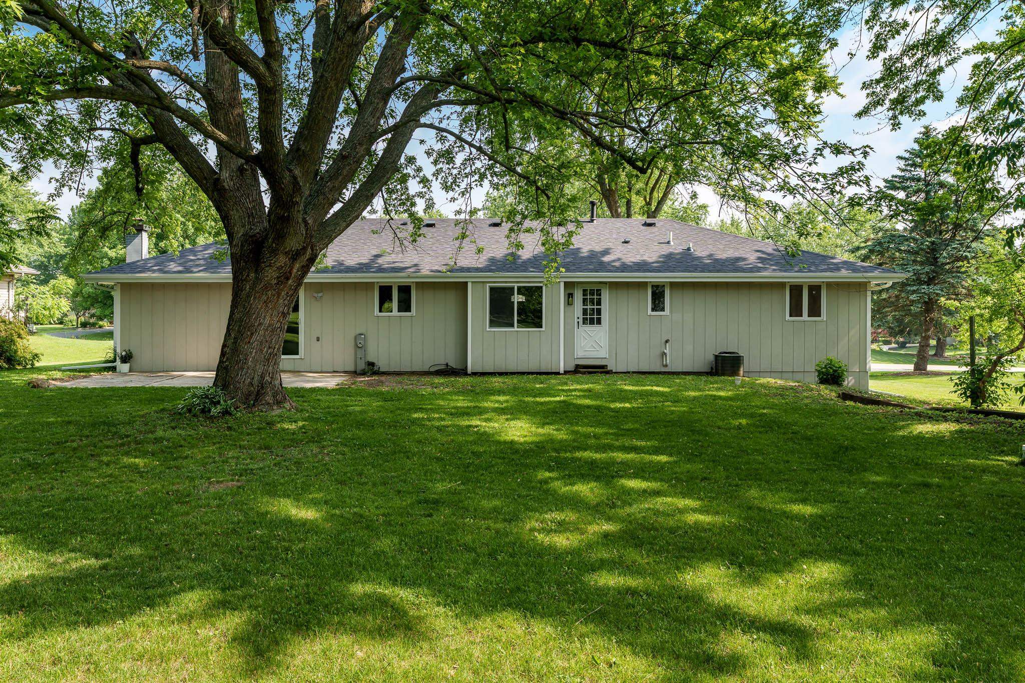 7329 Cornflower Road Cherry Valley, IL 61016 - Photo 7 of 47