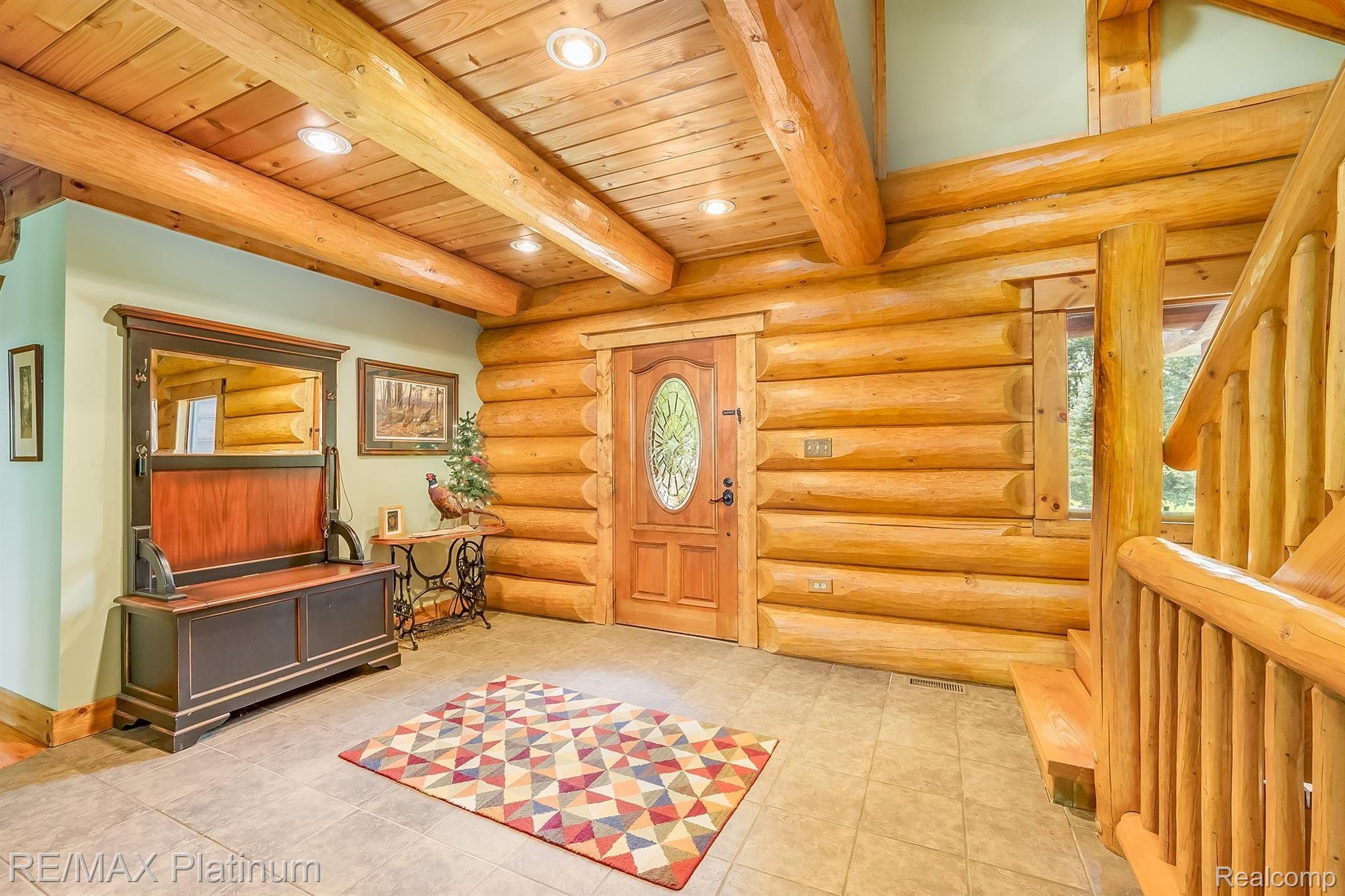8335 Cedar Lake Road Pinckney, MI 48169 - Photo 11 of 55 Front Entry Hall