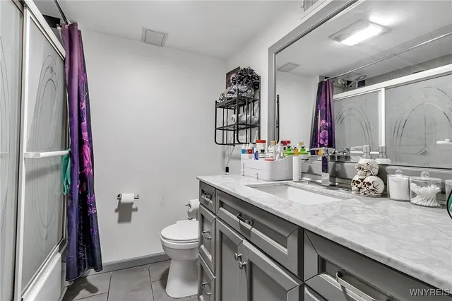 $499,900 | 334 South Forest Road, Amherst, NY 14221